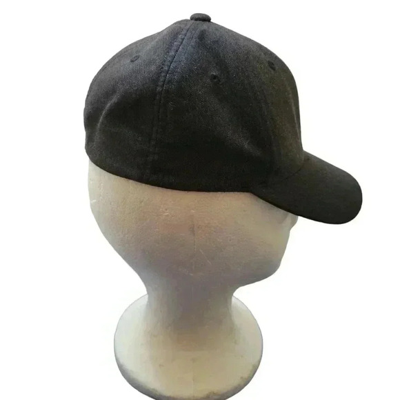 Volcom Flexfit Boys Hat NWOT - Picture 2 of 6